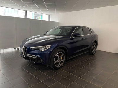 Alfa Romeo Stelvio Stelvio 2.2 Turbodiesel 180 CV AT8 Q4 Executive del 2017 usata a Torino