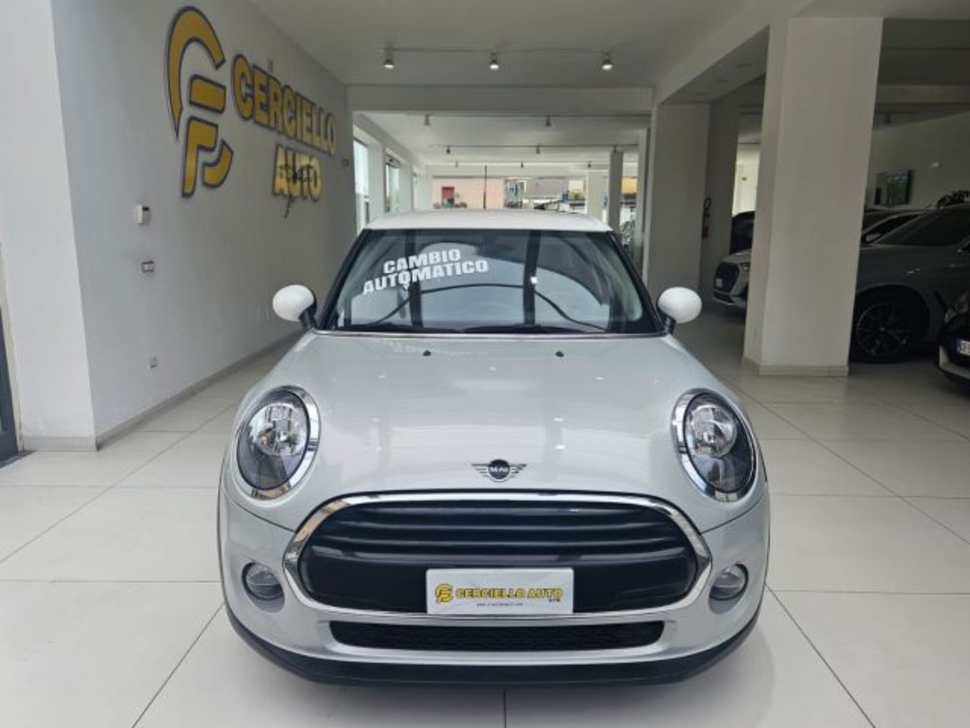 MINI Mini 1.5 Cooper D Business 5 porte  del 2019 usata a Somma Vesuviana