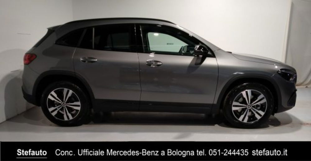 Mercedes-Benz GLA SUV nuova a Bologna (3)