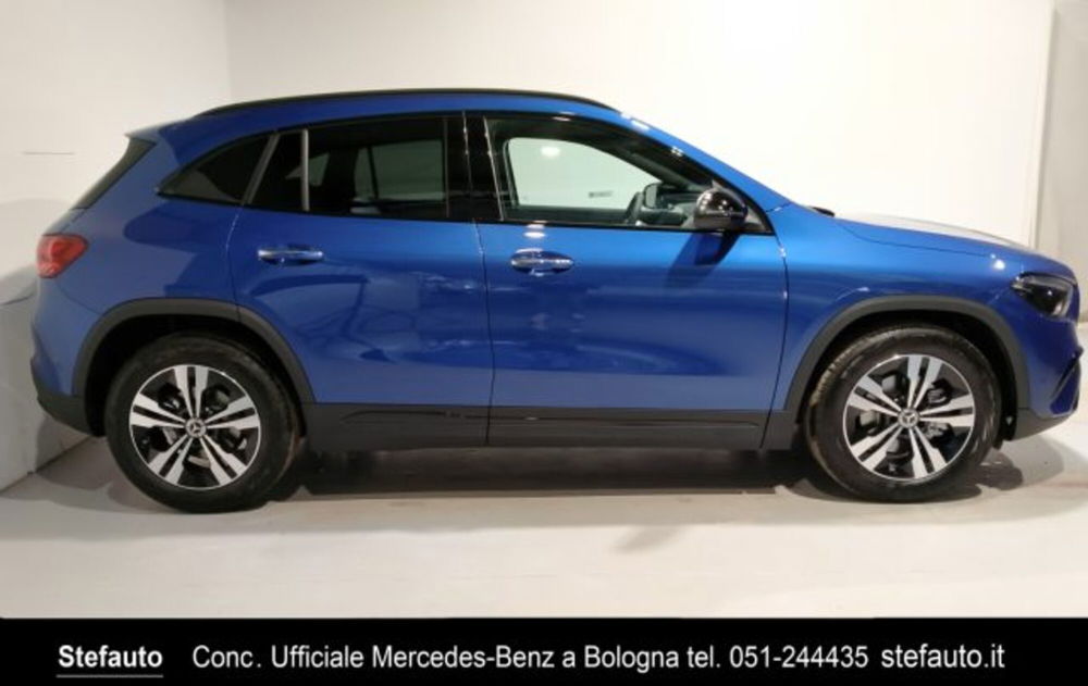 Mercedes-Benz GLA SUV nuova a Bologna (2)