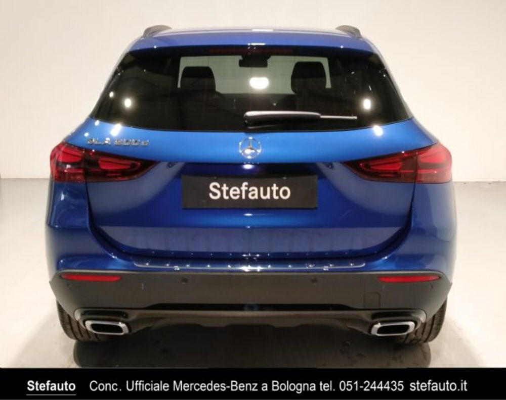 Mercedes-Benz GLA SUV nuova a Bologna (6)