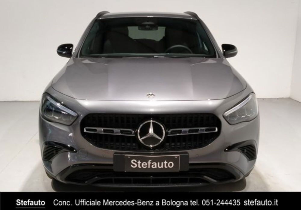 Mercedes-Benz GLA SUV nuova a Bologna (2)