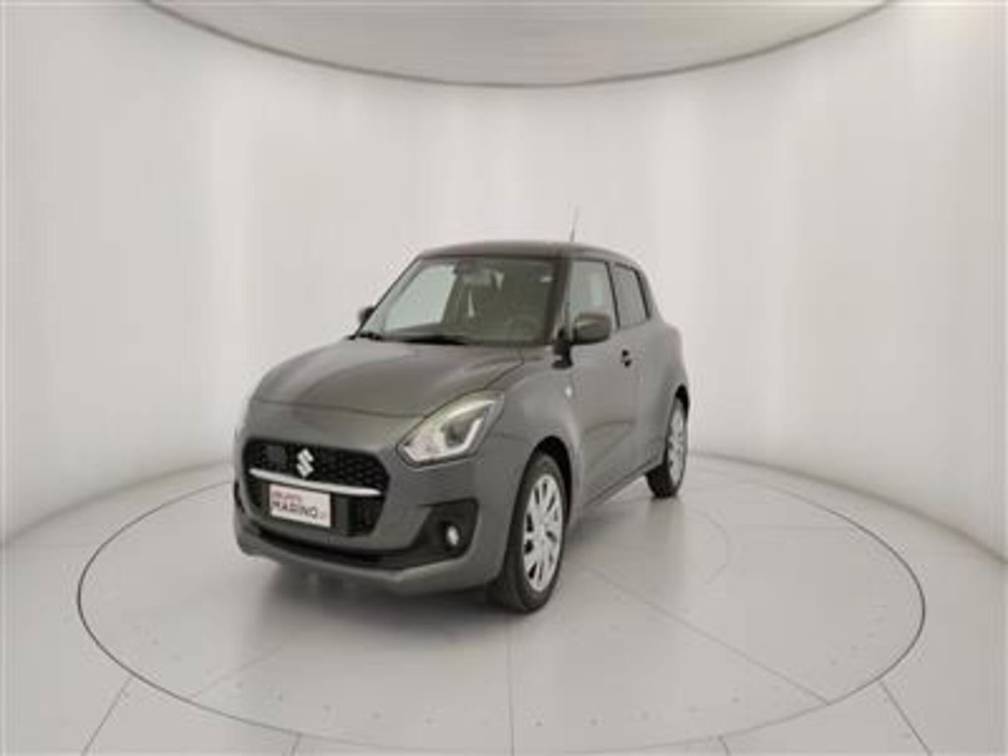 Suzuki Swift 1.2h Top 2wd del 2021 usata a Bari