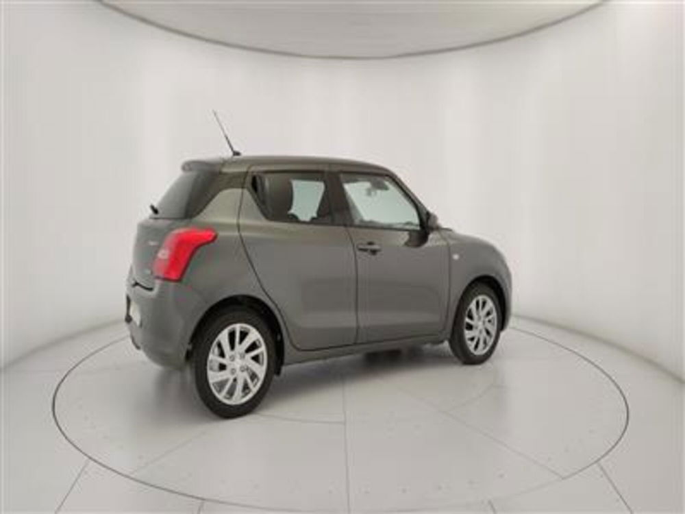 Suzuki Swift usata a Bari (8)