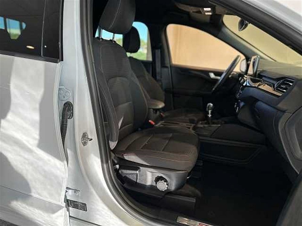 Ford Kuga 2.0 EcoBlue Hybrid 150 CV 2WD ST-Line X  del 2021 usata a Sassari (4)