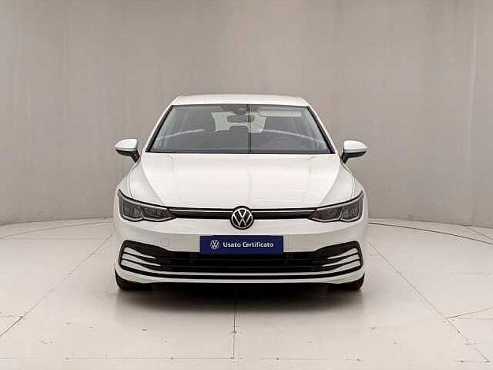 Volkswagen Golf 1.5 TGI DSG Life del 2021 usata a Pesaro (2)