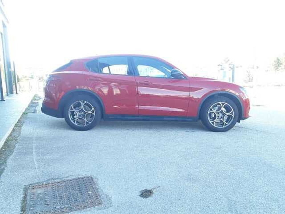 Alfa Romeo Stelvio usata a Ancona (7)