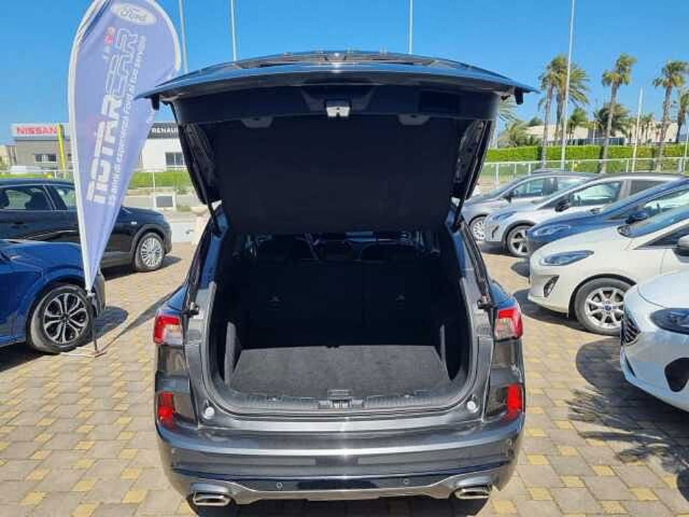 Ford Kuga usata a Bari (16)