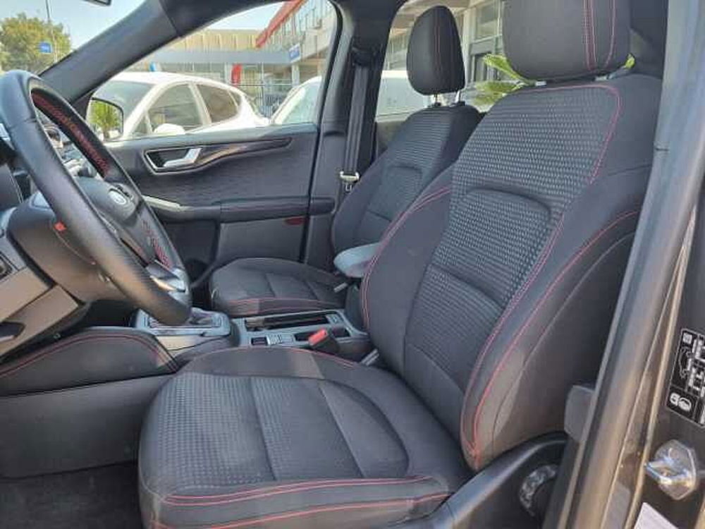 Ford Kuga usata a Bari (9)