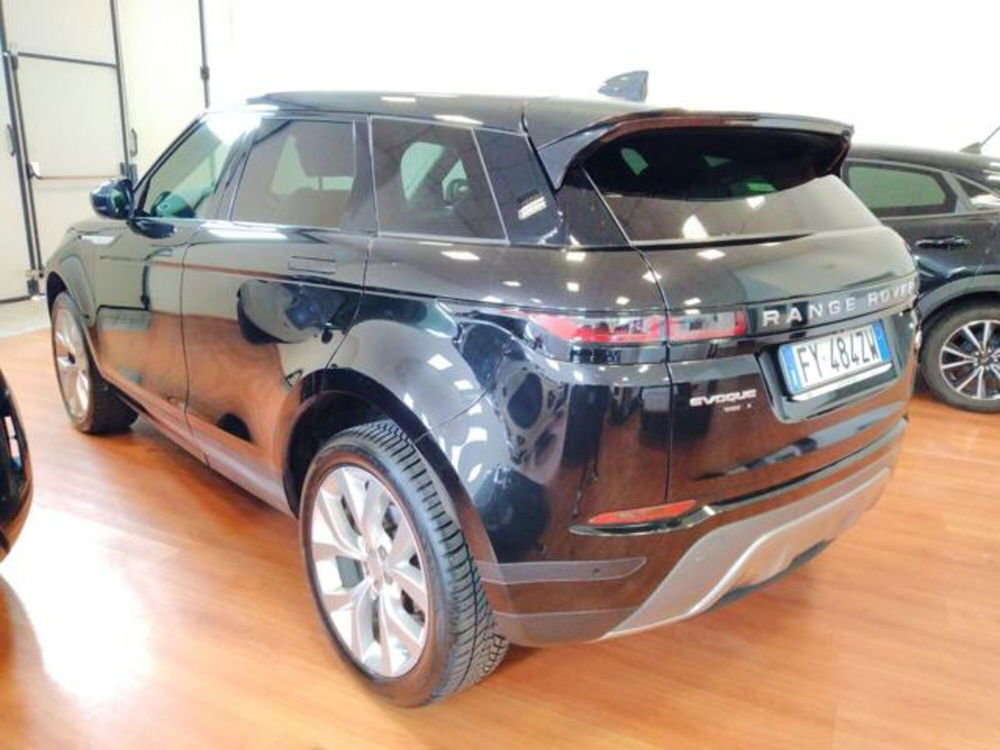 Land Rover Range Rover Evoque 2.0D I4-L.Flw 150 CV AWD Auto S del 2019 usata a Massarosa (3)