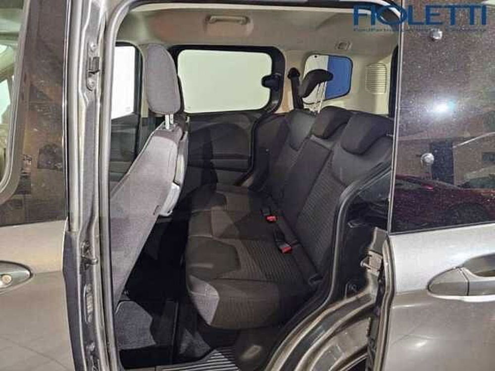 Ford Tourneo Courier usata a Brescia (9)