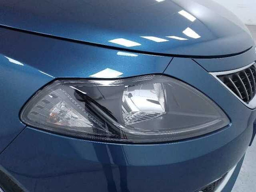 Lancia Ypsilon nuova a Cuneo (10)