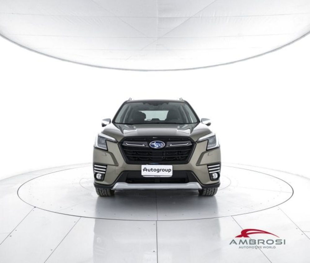 Subaru Forester 2.0 e-Boxer MHEV CVT Lineartronic Free  del 2022 usata a Corciano (5)