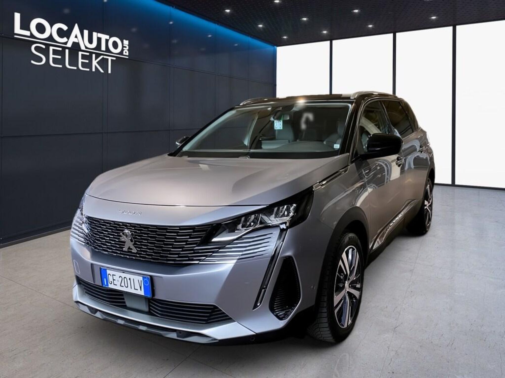 Peugeot 5008 1.5 bluehdi Allure Pack s&amp;s 130cv eat8 del 2021 usata a Torino