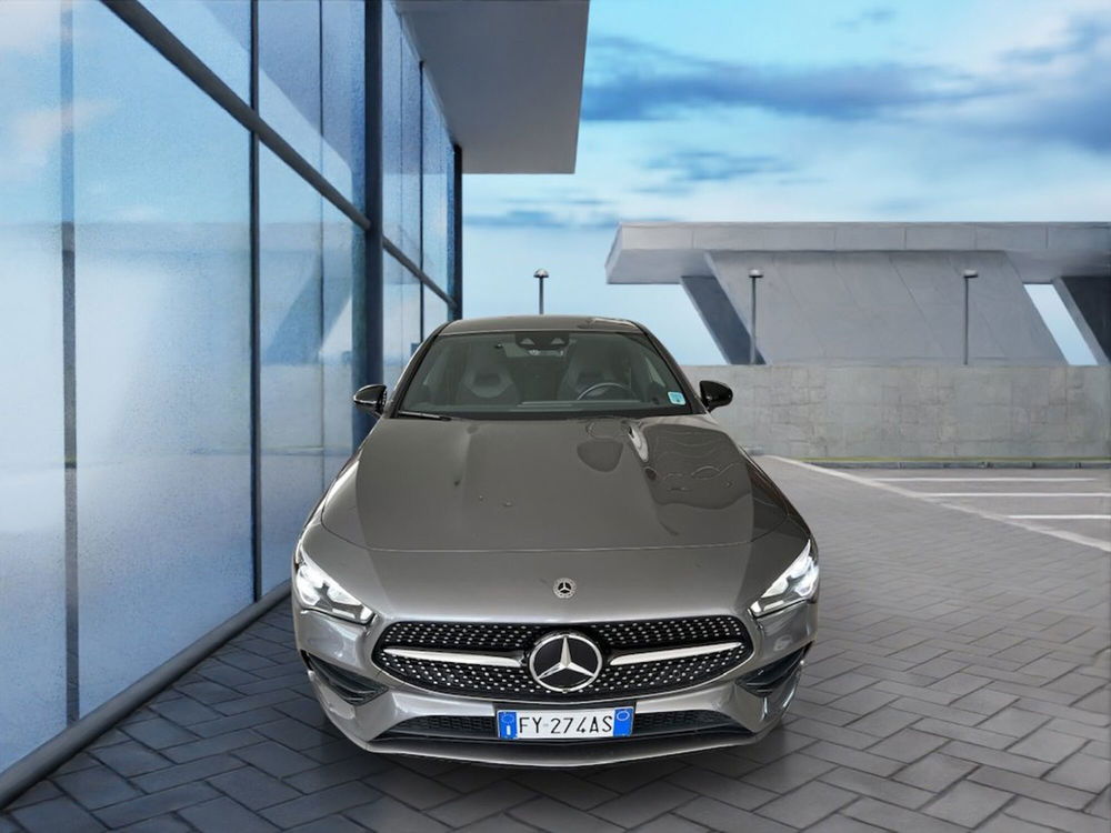 Mercedes-Benz CLA 180 d Automatic Premium  del 2019 usata a Rende