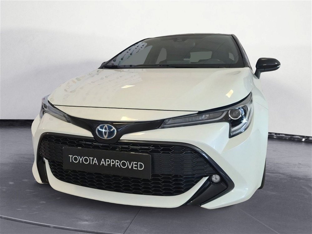 Toyota Corolla 1.8 Hybrid Style  del 2019 usata a Cagliari (3)