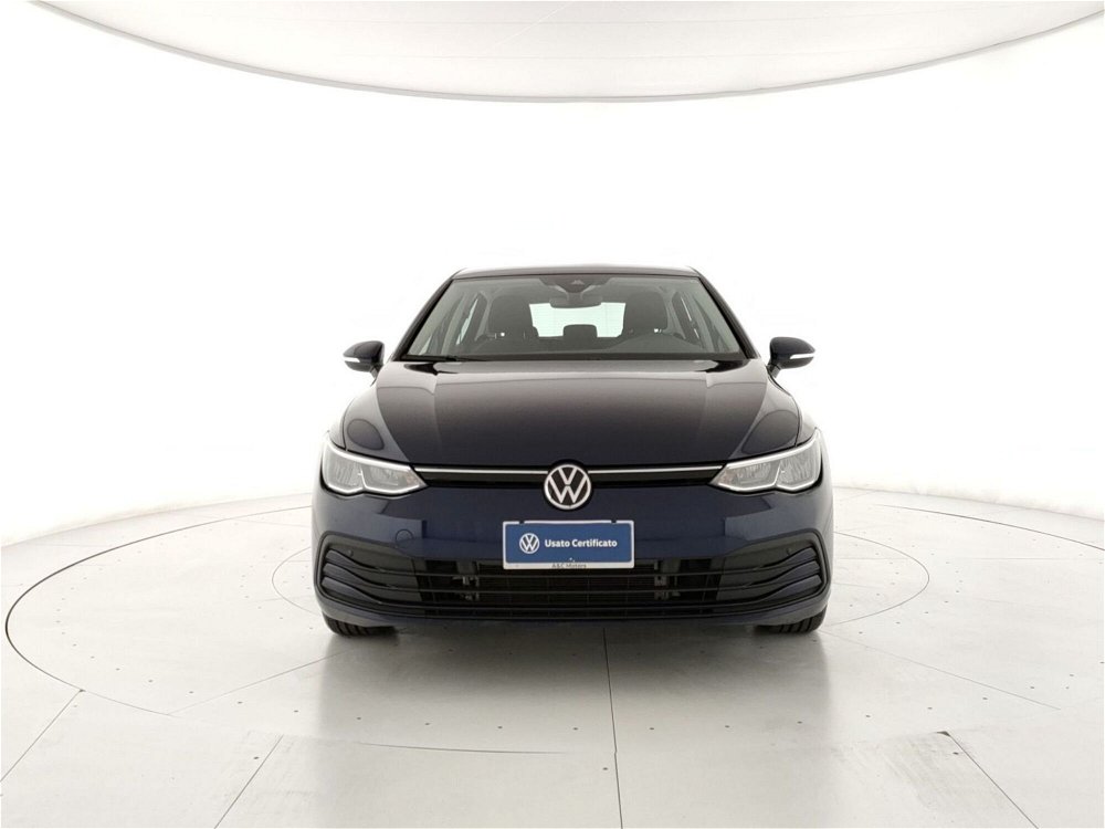 Volkswagen Golf Variant 1.0 eTSI EVO DSG Life del 2023 usata a Torre Annunziata (2)