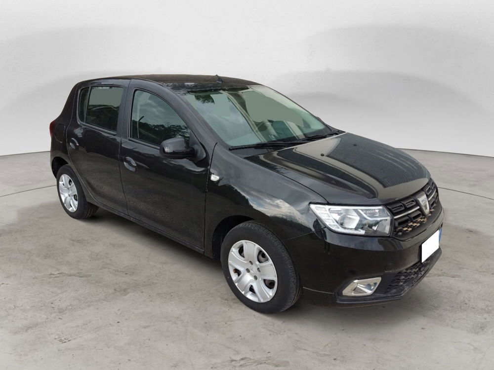 Dacia Sandero usata a Roma (7)