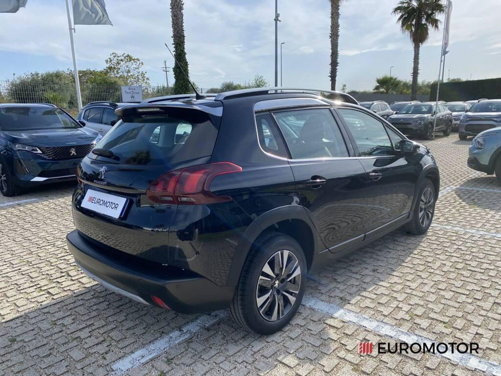 Peugeot 2008 usata a Bari (6)