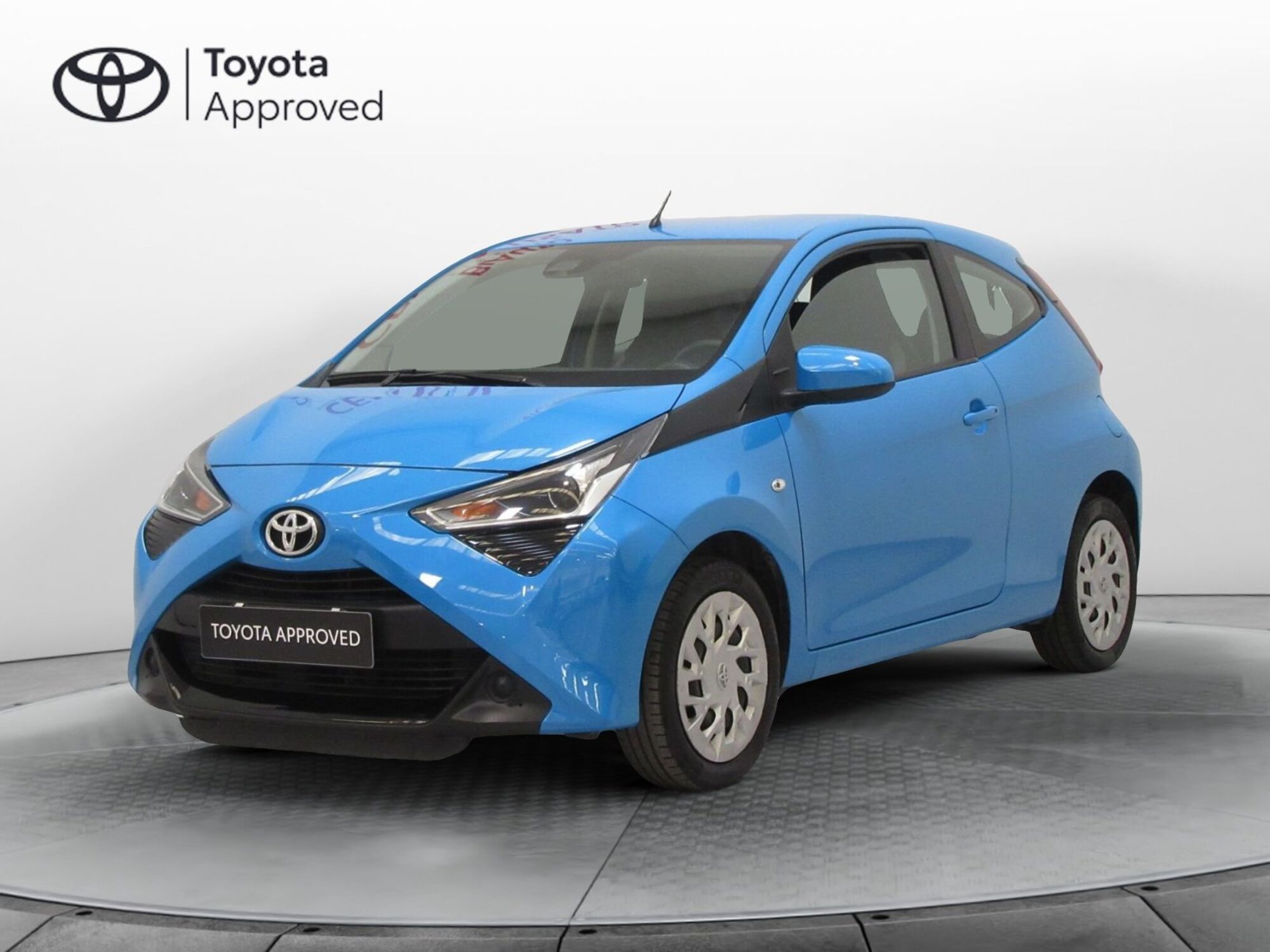 Toyota Aygo 1.0 VVT-i 72 CV 3 porte x-cool  del 2019 usata a Sesto Fiorentino