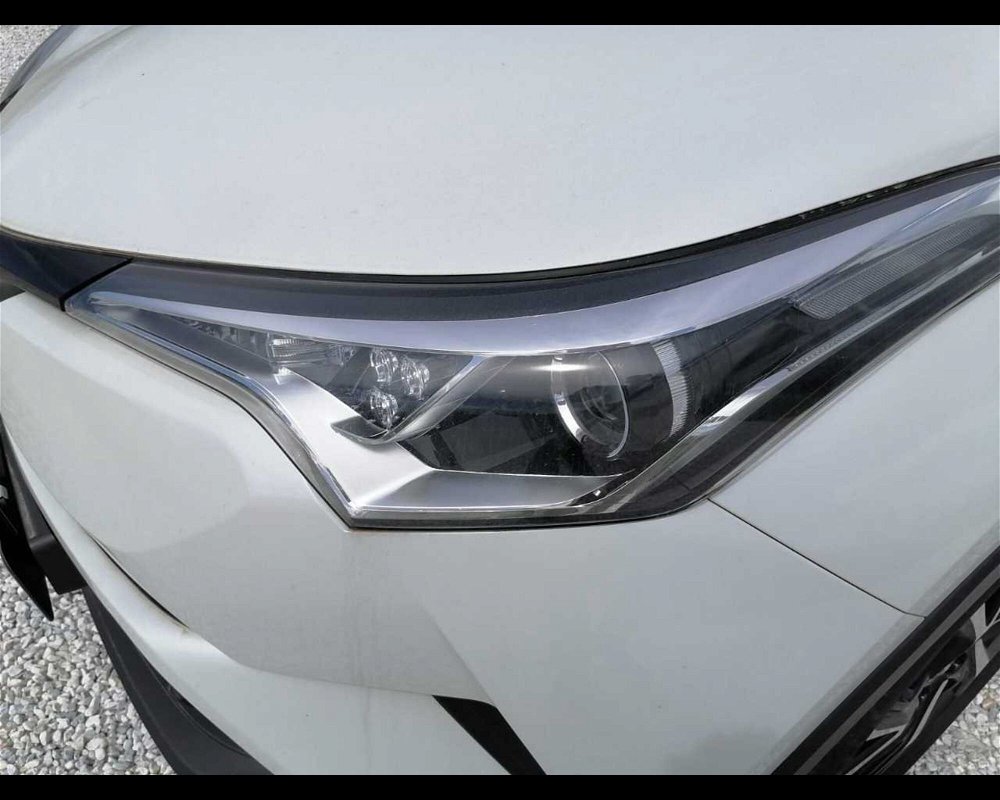 Toyota Toyota C-HR 1.8 Hybrid E-CVT Dynamic del 2019 usata a Pisa (5)