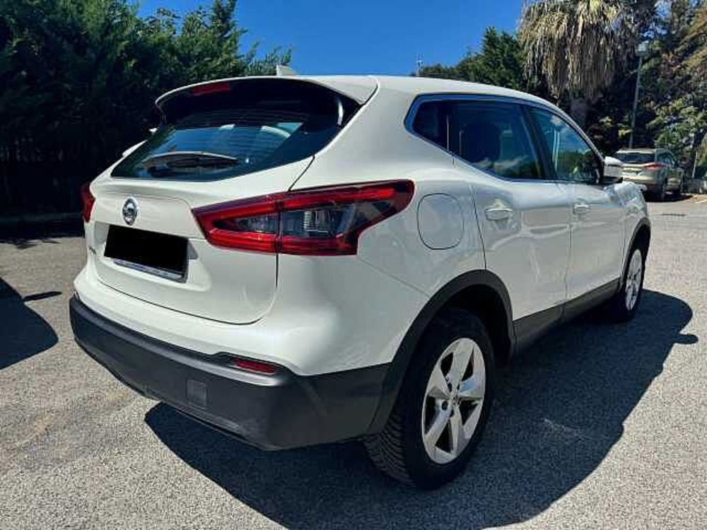 Nissan Qashqai usata a Latina (11)