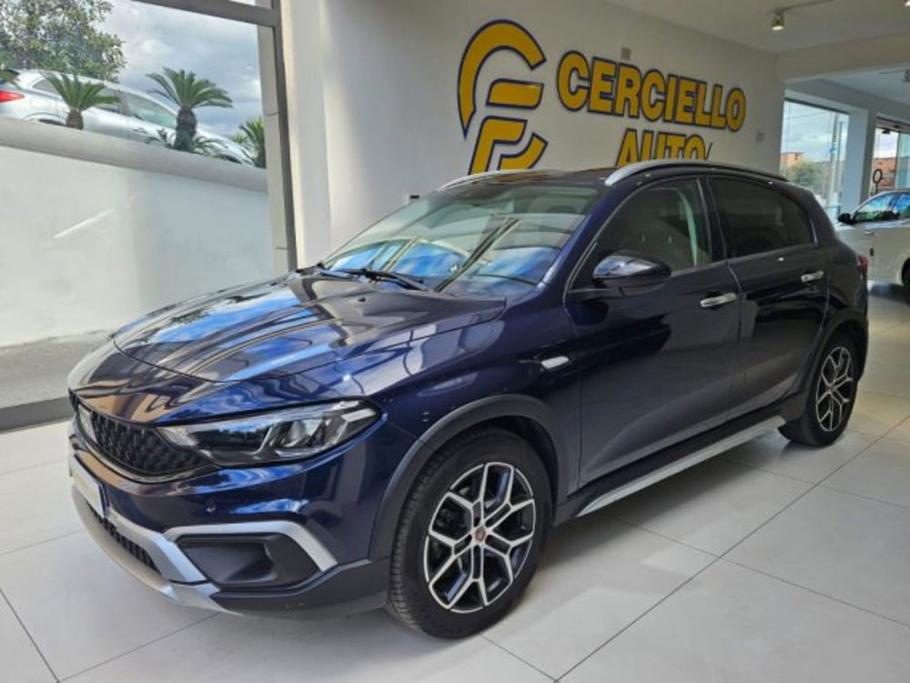 Fiat Tipo Tipo 5p 1.0 t3 Cross 100cv del 2021 usata a Somma Vesuviana (3)