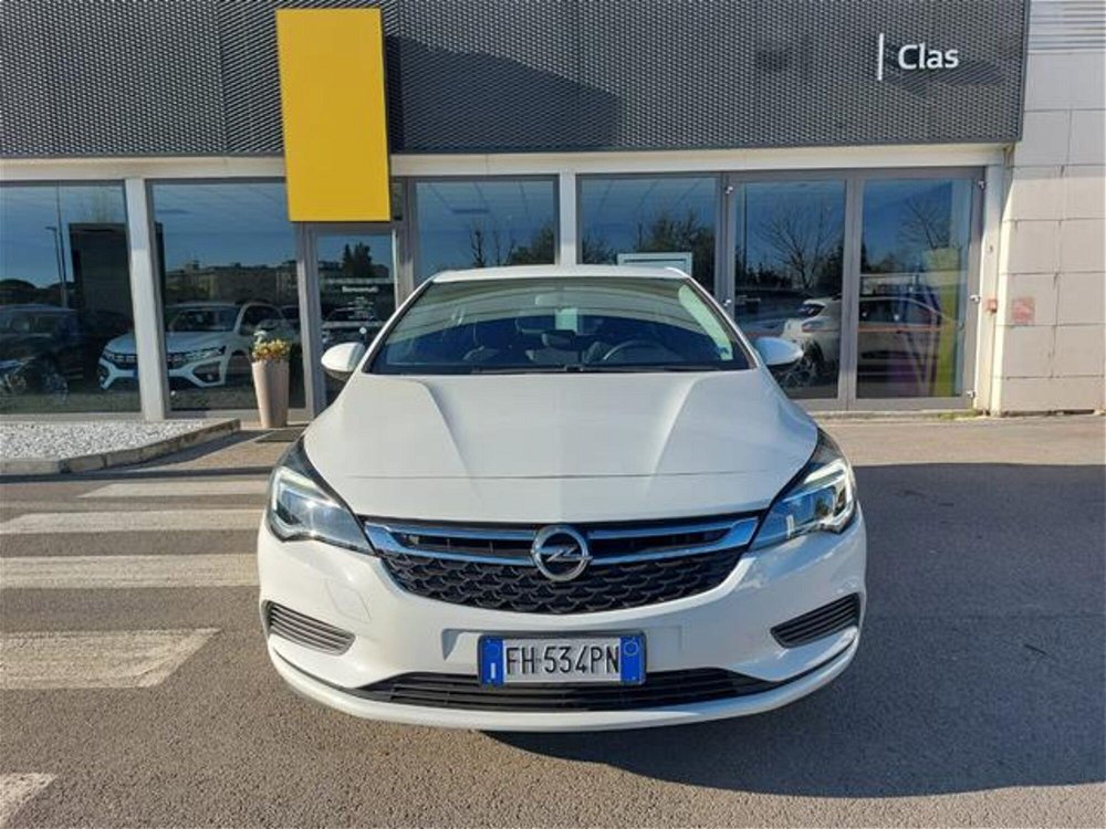 Opel Astra 1.0 Turbo ecoFLEStart&Stop 5 porte Advance del 2017 usata a Livorno (2)