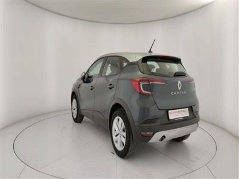 Renault Captur TCe 100 CV GPL Intens  del 2021 usata a Bari (5)