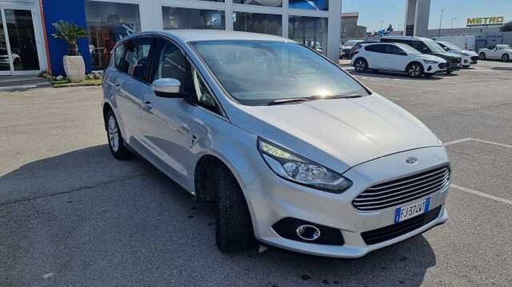 Ford S-Max usata a Salerno (7)