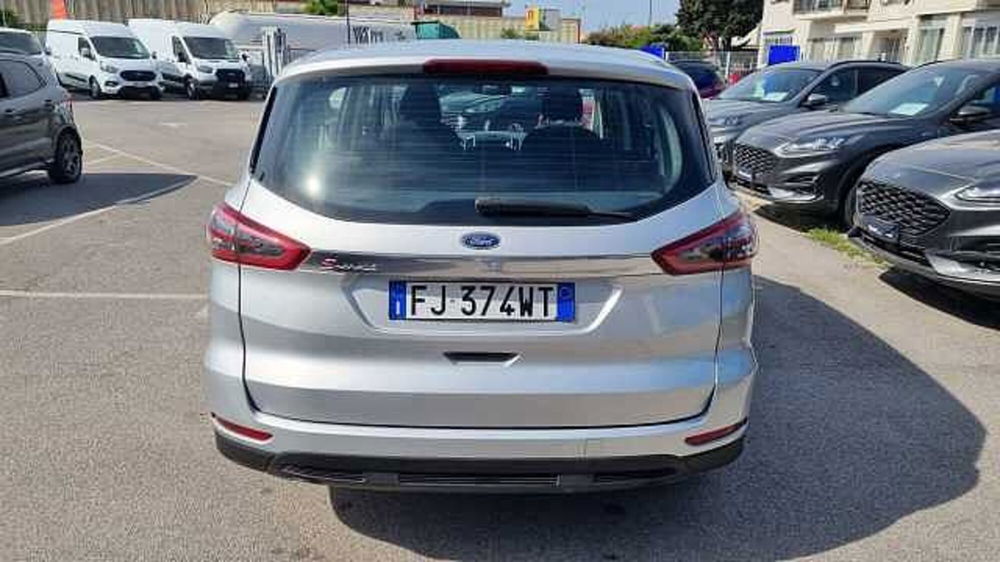 Ford S-Max usata a Salerno (8)