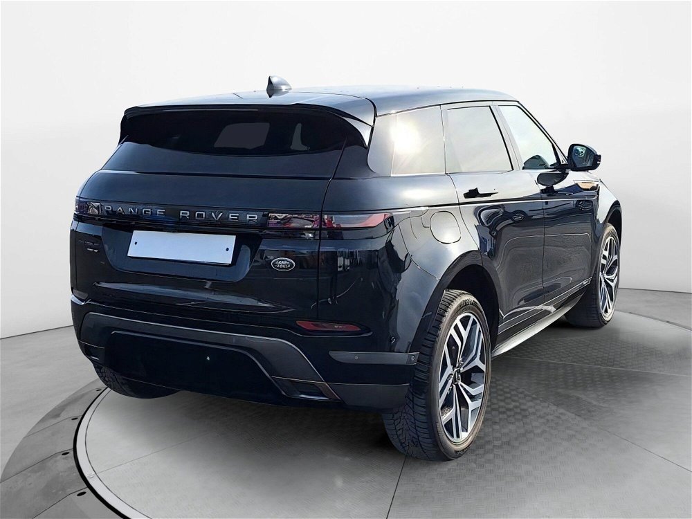 Land Rover Range Rover Evoque 2.0D I4-L.Flw 150CV AWD Auto R-Dynamic SE del 2020 usata a Salerno (2)