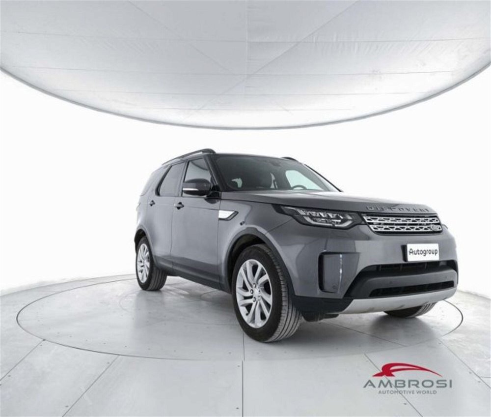 Land Rover Discovery Sport 2.0 TD4 180 CV HSE  del 2018 usata a Corciano (2)