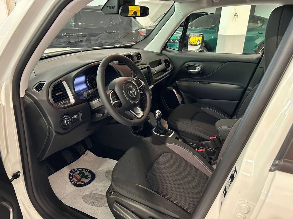 Jeep Renegade nuova a Ancona (11)