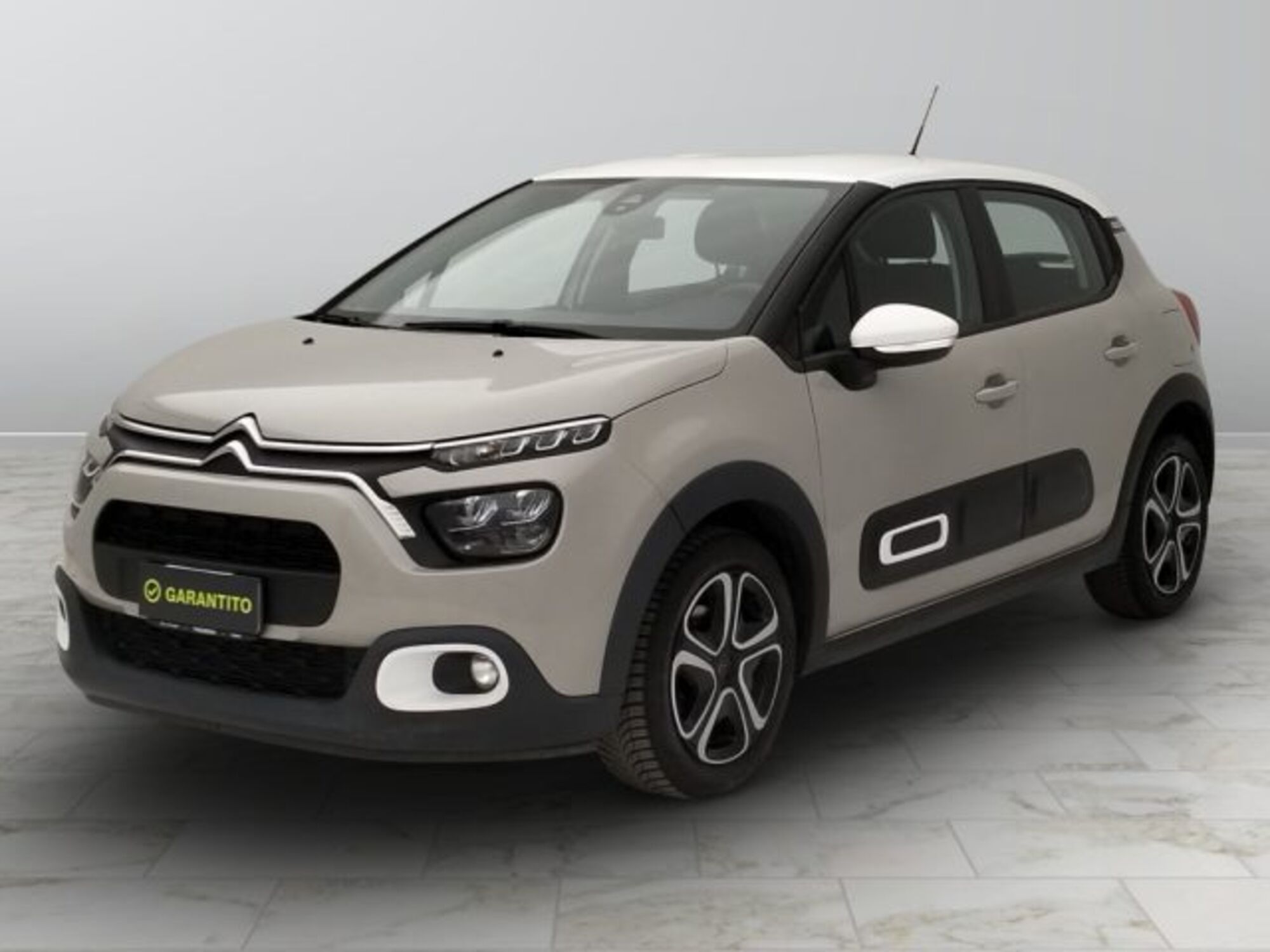 Citroen C3 1.2 puretech Max s&amp;s 83cv del 2021 usata a Torino