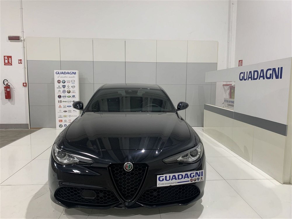 Alfa Romeo Giulia 2.2 Turbodiesel 190 CV AT8 Sprint  del 2022 usata a Caltanissetta (3)