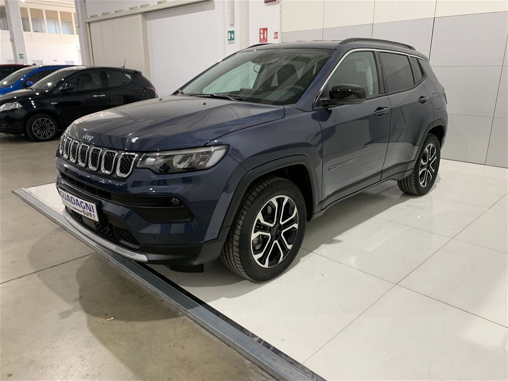 Jeep Compass 1.3 T4 190CV PHEV AT6 4xe Limited  nuova a Caltanissetta (3)