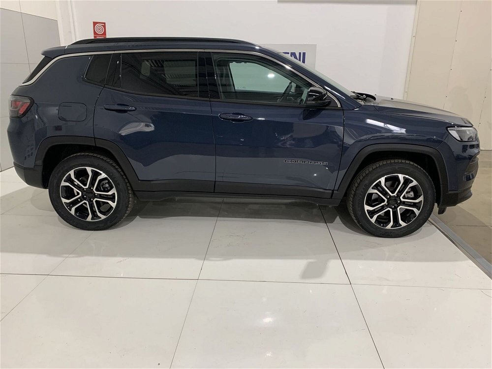 Jeep Compass 1.3 T4 190CV PHEV AT6 4xe Limited  nuova a Caltanissetta (4)