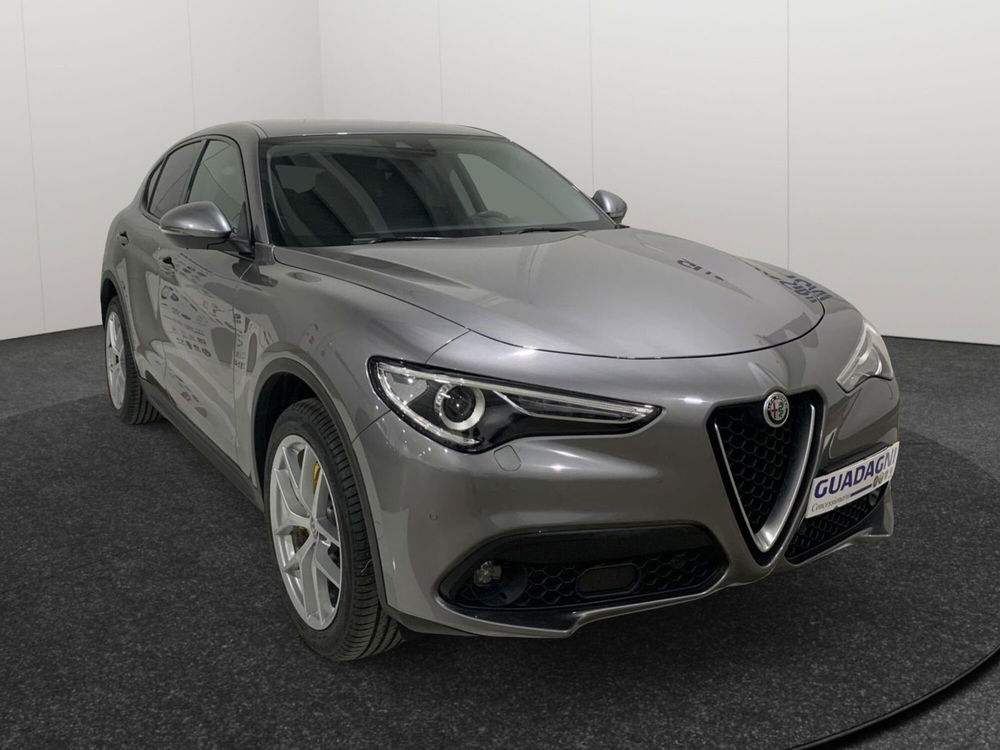 Alfa Romeo Stelvio usata a Caltanissetta