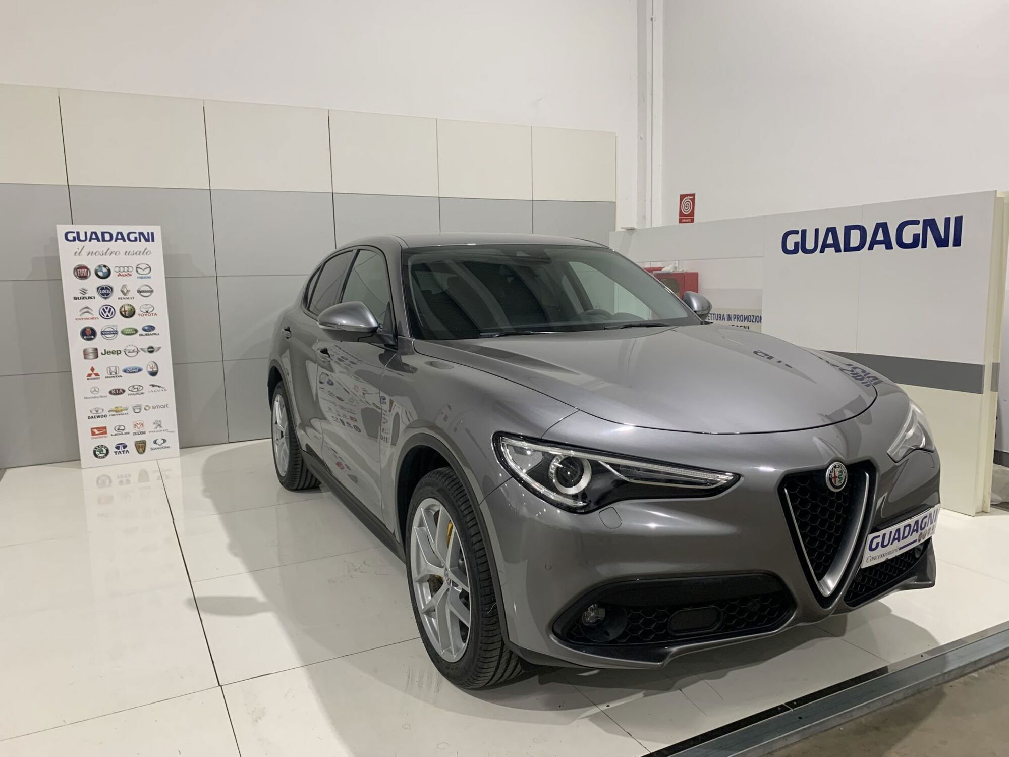 Alfa Romeo Stelvio Stelvio 2.2 Turbodiesel 210 CV AT8 Q4 Executive  del 2019 usata a Caltanissetta