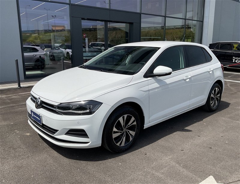 Volkswagen Polo (2017-->>) del 2021 usata a Salerno