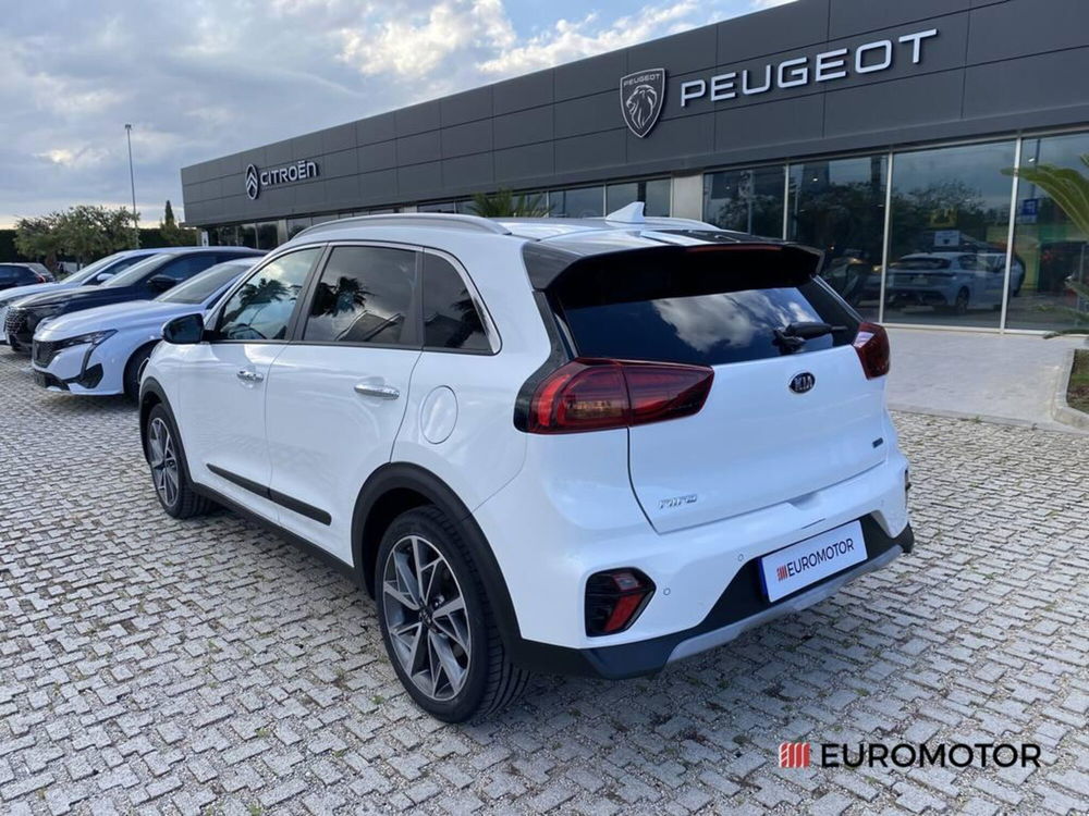 Kia Niro usata a Bari (11)