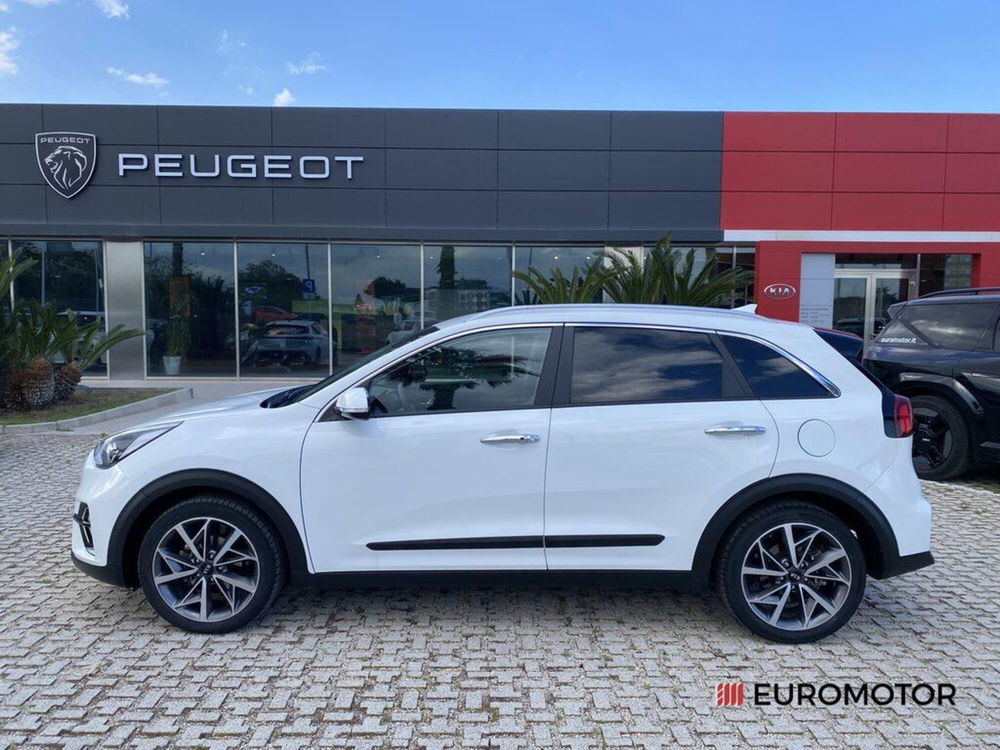 Kia Niro usata a Bari (12)