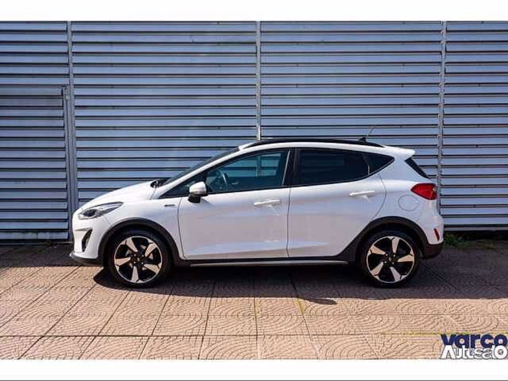 Ford Fiesta Active 1.0 Ecoboost 125 CV Start&Stop  del 2021 usata a Milano (2)