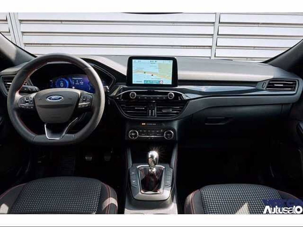 Ford Kuga usata a Milano (10)