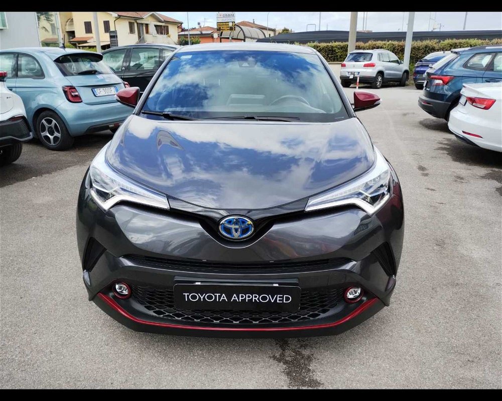 Toyota Toyota C-HR 1.8 Hybrid E-CVT Lounge  del 2019 usata a Pisa (3)