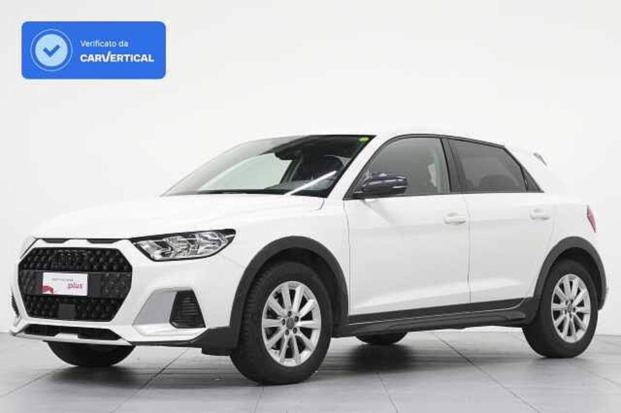 Audi A1 citycarver 25 TFSI Admired  del 2020 usata a Barni