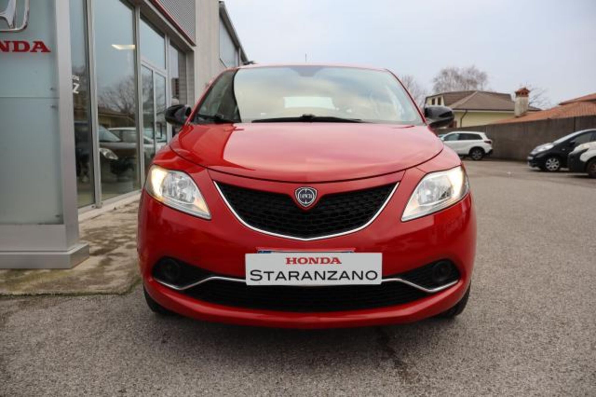 Lancia Ypsilon 1.2 69 CV 5 porte Gold  del 2017 usata a Staranzano