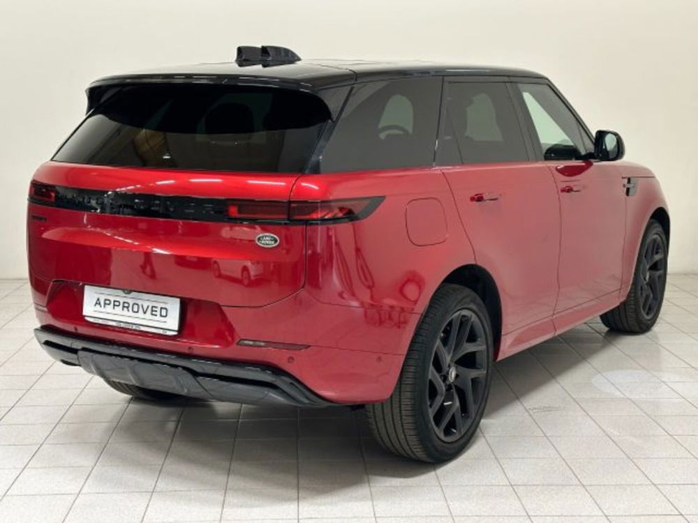 Land Rover Range Rover Sport 3.0D l6 249 CV Dynamic SE  del 2022 usata a Novara (2)