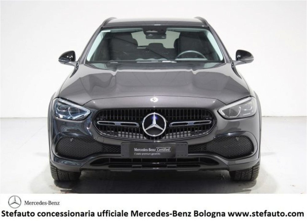 Mercedes-Benz Classe C Station Wagon 220 d Mild hybrid 4Matic Premium All-Terrain  del 2022 usata a Castel Maggiore (2)
